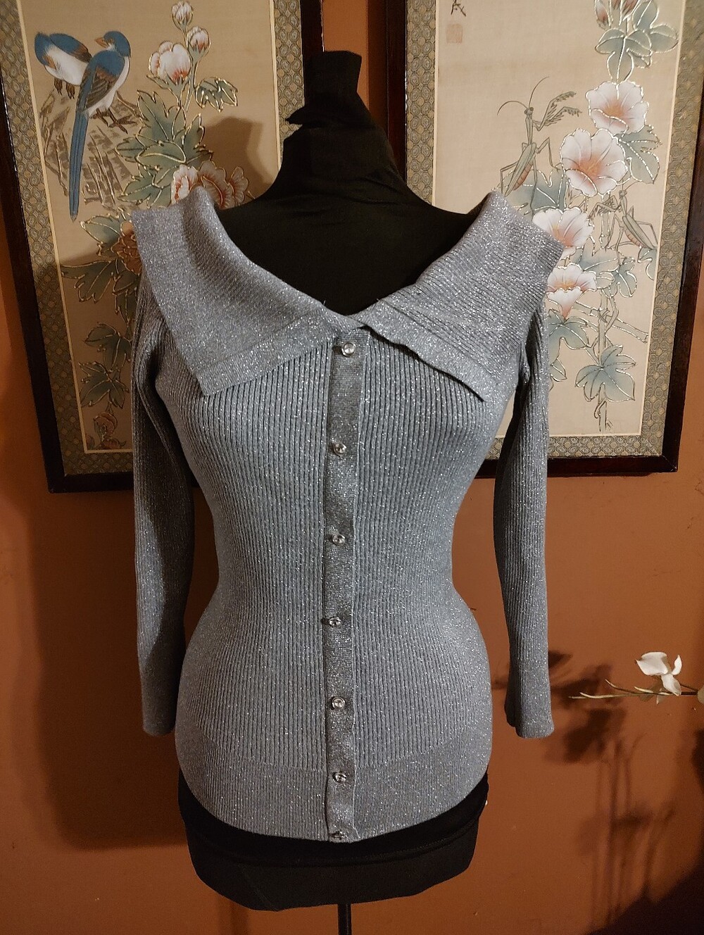 💎🩶💎 Amazing Sexy Off Shoulder Silver Shimmer Rhinestone Cardigan Sweater - M